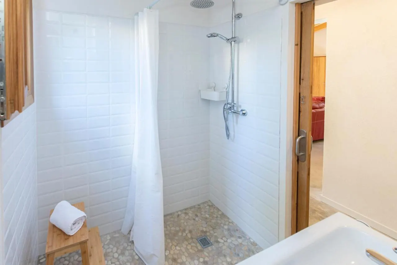Chalet Villa With Pool Near The Beach In Cala San Vicente By Renthousing