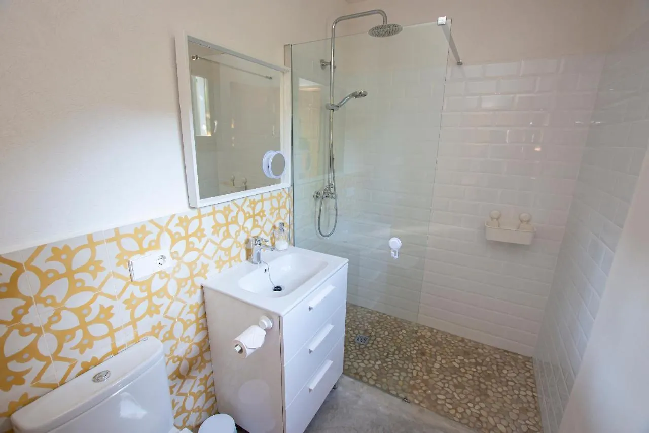 Villa With Pool Near The Beach In Cala San Vicente By Renthousing Chalet